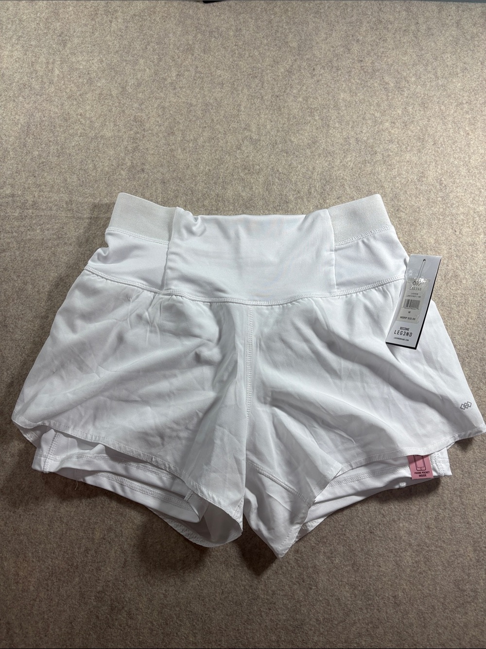Leg3nd NWT Women’s Performance Tech Running Shorts in White size Med